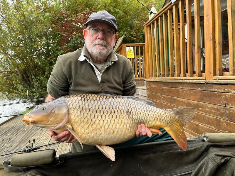 Roger Hammond 32-04